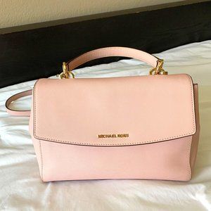 Michael Kors purse blush pink